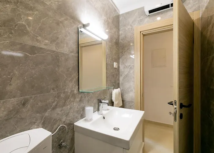 Near The Beach- Zen 2 Appartement *