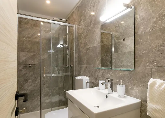 Near The Beach- Zen 2 *